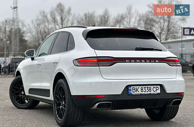 Внедорожник / Кроссовер Porsche Macan 2021 в Киеве