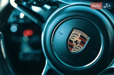 Внедорожник / Кроссовер Porsche Macan 2016 в 