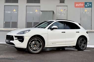 Позашляховик / Кросовер Porsche Macan 2020 в 