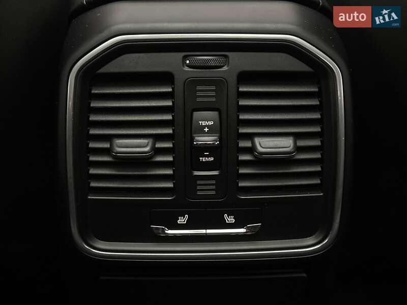 Позашляховик / Кросовер Porsche Macan 2017 в Мукачевому