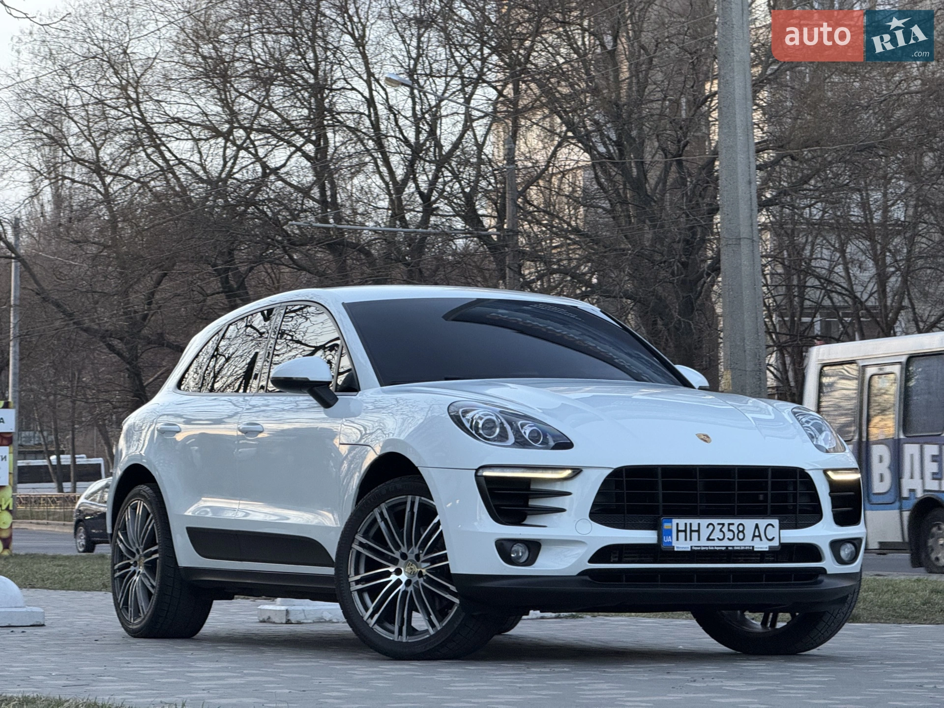 2017 Porsche Macan - мініатюра 8