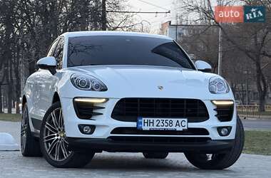 Внедорожник / Кроссовер Porsche Macan 2017 в 