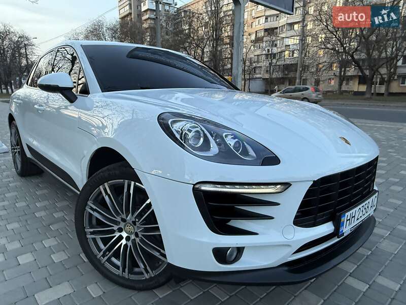 Внедорожник / Кроссовер Porsche Macan 2017 в Одессе