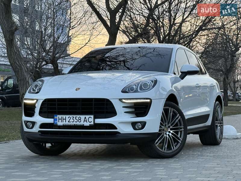 Внедорожник / Кроссовер Porsche Macan 2017 в Одессе