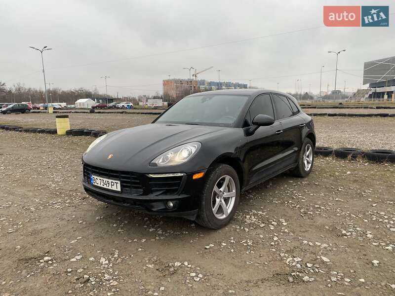 Porsche Macan 2016
