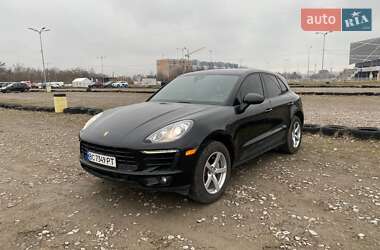 Внедорожник / Кроссовер Porsche Macan 2016 в 