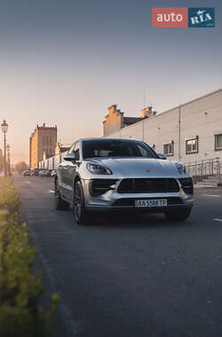 Внедорожник / Кроссовер Porsche Macan 2021 в Киеве