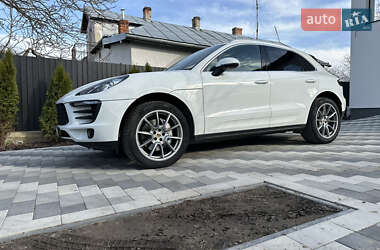 Позашляховик / Кросовер Porsche Macan 2016 в Львові