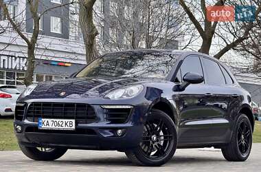 Внедорожник / Кроссовер Porsche Macan 2014 в 