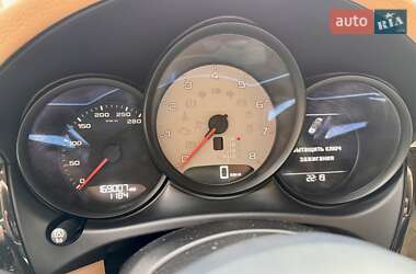 Внедорожник / Кроссовер Porsche Macan 2014 в 