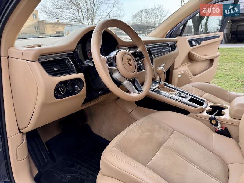 Позашляховик / Кросовер Porsche Macan 2014 в Одесі