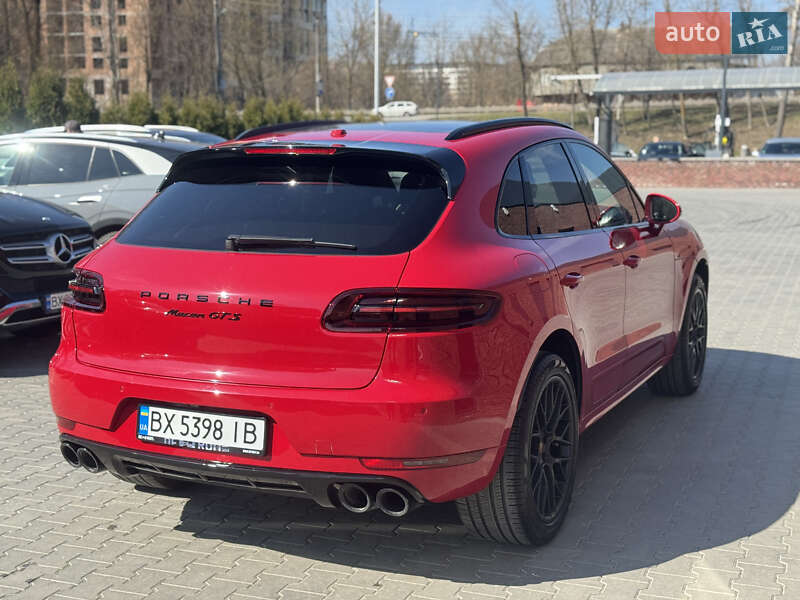 Внедорожник / Кроссовер Porsche Macan 2016 в Хмельницком