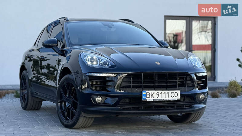 Внедорожник / Кроссовер Porsche Macan 2017 в 