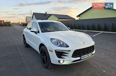 Внедорожник / Кроссовер Porsche Macan 2018 в 
