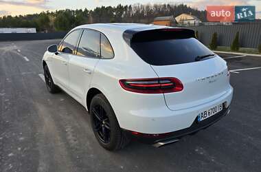 Внедорожник / Кроссовер Porsche Macan 2018 в 