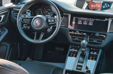 Внедорожник / Кроссовер Porsche Macan 2023 в 