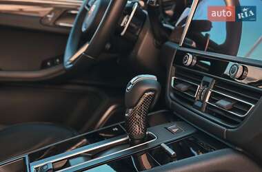 Внедорожник / Кроссовер Porsche Macan 2023 в 