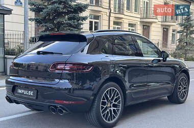 Позашляховик / Кросовер Porsche Macan 2016 в 