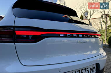 Внедорожник / Кроссовер Porsche Macan 2021 в 
