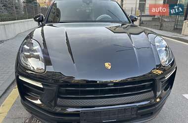 Позашляховик / Кросовер Porsche Macan 2025 в 