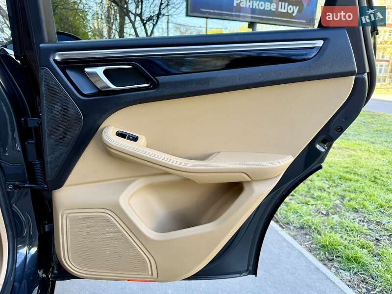 Внедорожник / Кроссовер Porsche Macan 2016 в Одессе фото 96 Внедорожник / Кроссовер Porsche Macan 2016 в Одессе