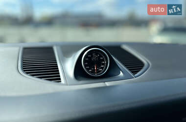 Внедорожник / Кроссовер Porsche Macan 2020 в 