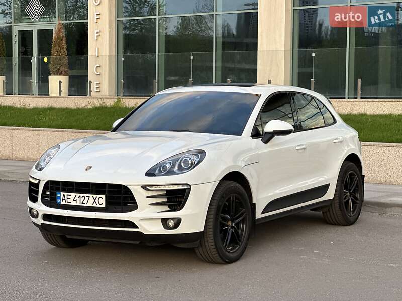 Porsche Macan 2016