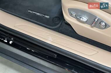 Внедорожник / Кроссовер Porsche Macan 2023 в 