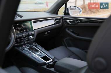 Внедорожник / Кроссовер Porsche Macan 2019 в 