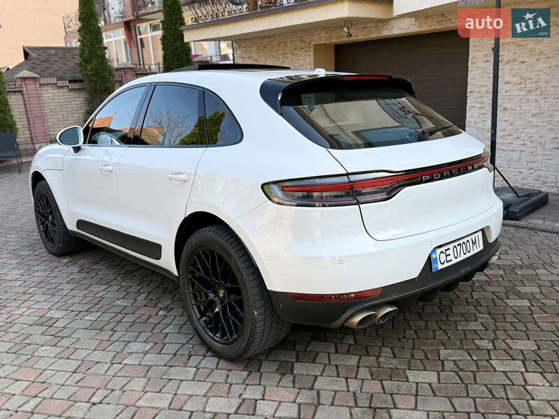Внедорожник / Кроссовер Porsche Macan 2021 в Черновцах