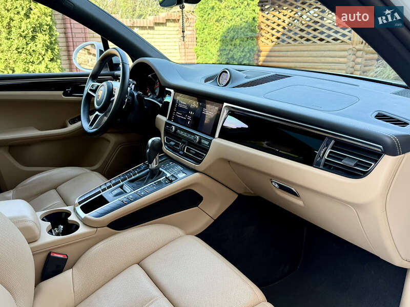 Внедорожник / Кроссовер Porsche Macan 2021 в Черновцах