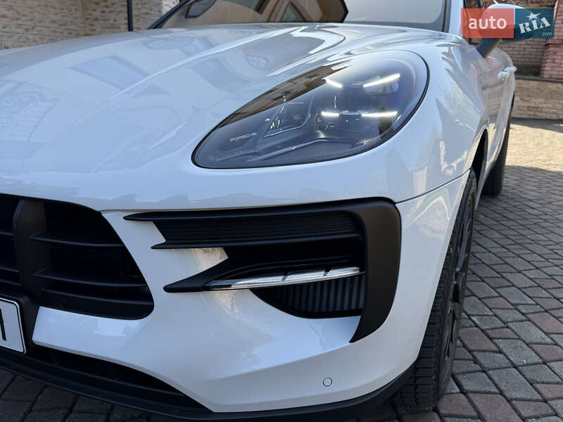 Внедорожник / Кроссовер Porsche Macan 2021 в Черновцах