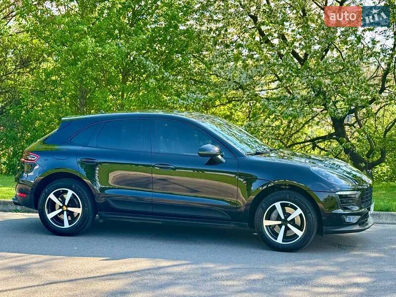 Внедорожник / Кроссовер Porsche Macan 2018 в Киеве