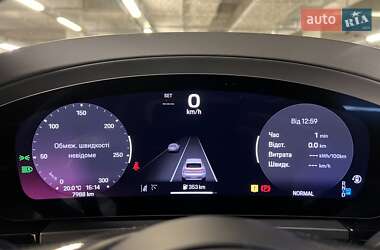 Внедорожник / Кроссовер Porsche Macan 2024 в 