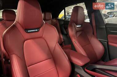 Внедорожник / Кроссовер Porsche Macan 2024 в 
