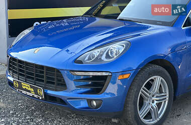 Позашляховик / Кросовер Porsche Macan 2015 в 