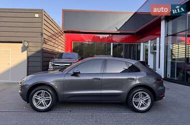 Внедорожник / Кроссовер Porsche Macan 2018 в 