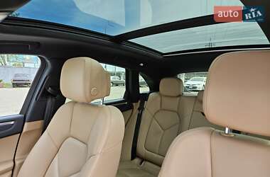 Внедорожник / Кроссовер Porsche Macan 2019 в 