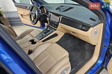 Внедорожник / Кроссовер Porsche Macan 2019 в 