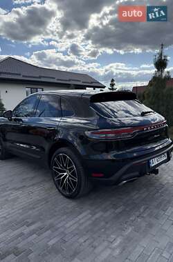 Внедорожник / Кроссовер Porsche Macan 2022 в 