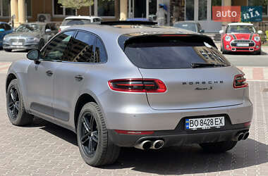Позашляховик / Кросовер Porsche Macan 2015 в 