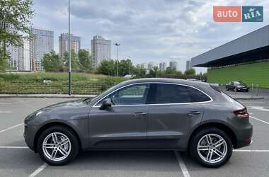 Внедорожник / Кроссовер Porsche Macan 2015 в 