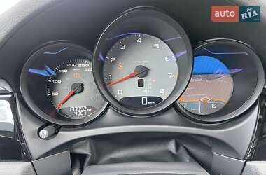 Внедорожник / Кроссовер Porsche Macan 2015 в 
