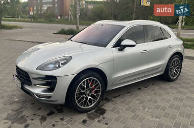 Внедорожник / Кроссовер Porsche Macan 2015 в 