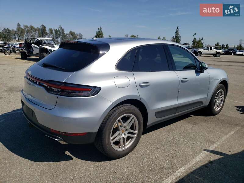 Внедорожник / Кроссовер Porsche Macan 2021 в Киеве