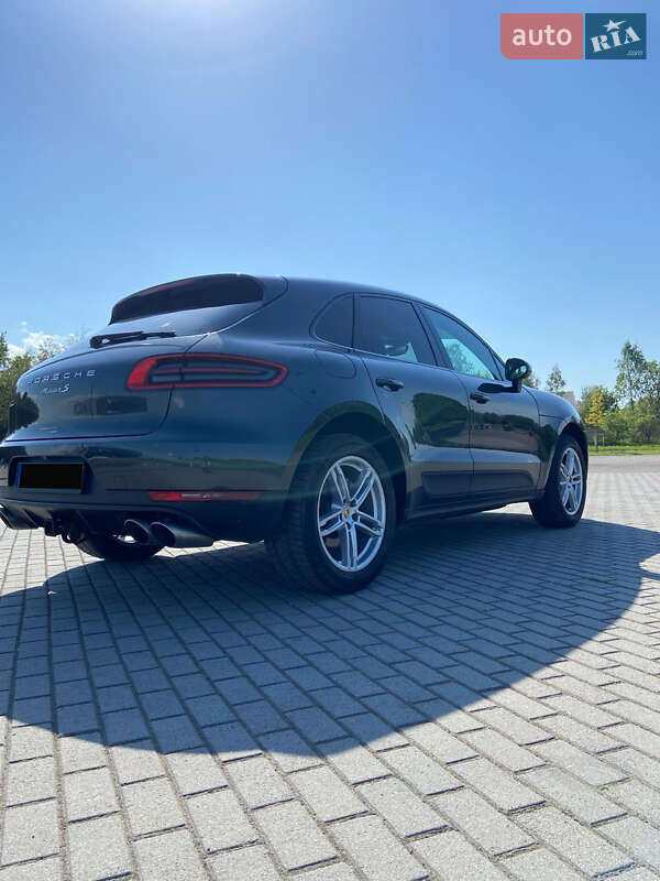 Внедорожник / Кроссовер Porsche Macan 2017 в Львове