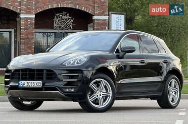 Внедорожник / Кроссовер Porsche Macan 2015 в Киеве
