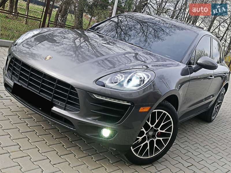Porsche Macan 2016