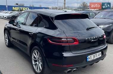 Позашляховик / Кросовер Porsche Macan 2017 в 