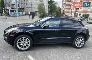 Позашляховик / Кросовер Porsche Macan 2016 в 